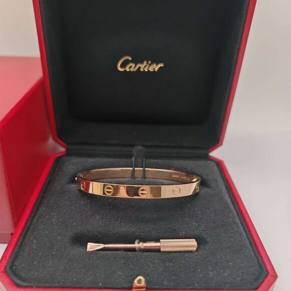 ✅Cartier Love Bracelet Rose Gold Size 17 - Picture 2 of 5